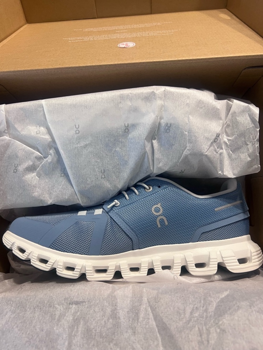 On Running Men's Cloud Sneaker in Blue and White (Chambray/White)
